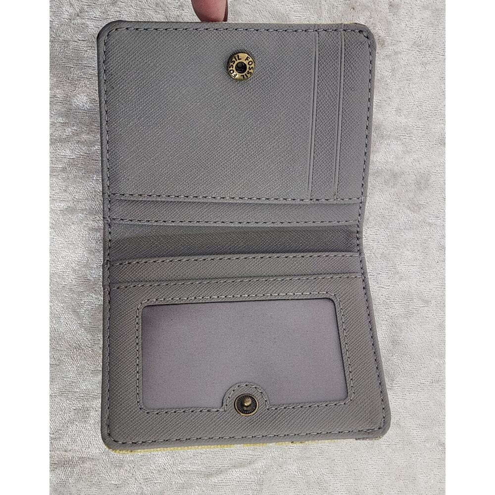 FOSSIL Women Multicolor Bi Fold Wallet - Picture 4 of 6